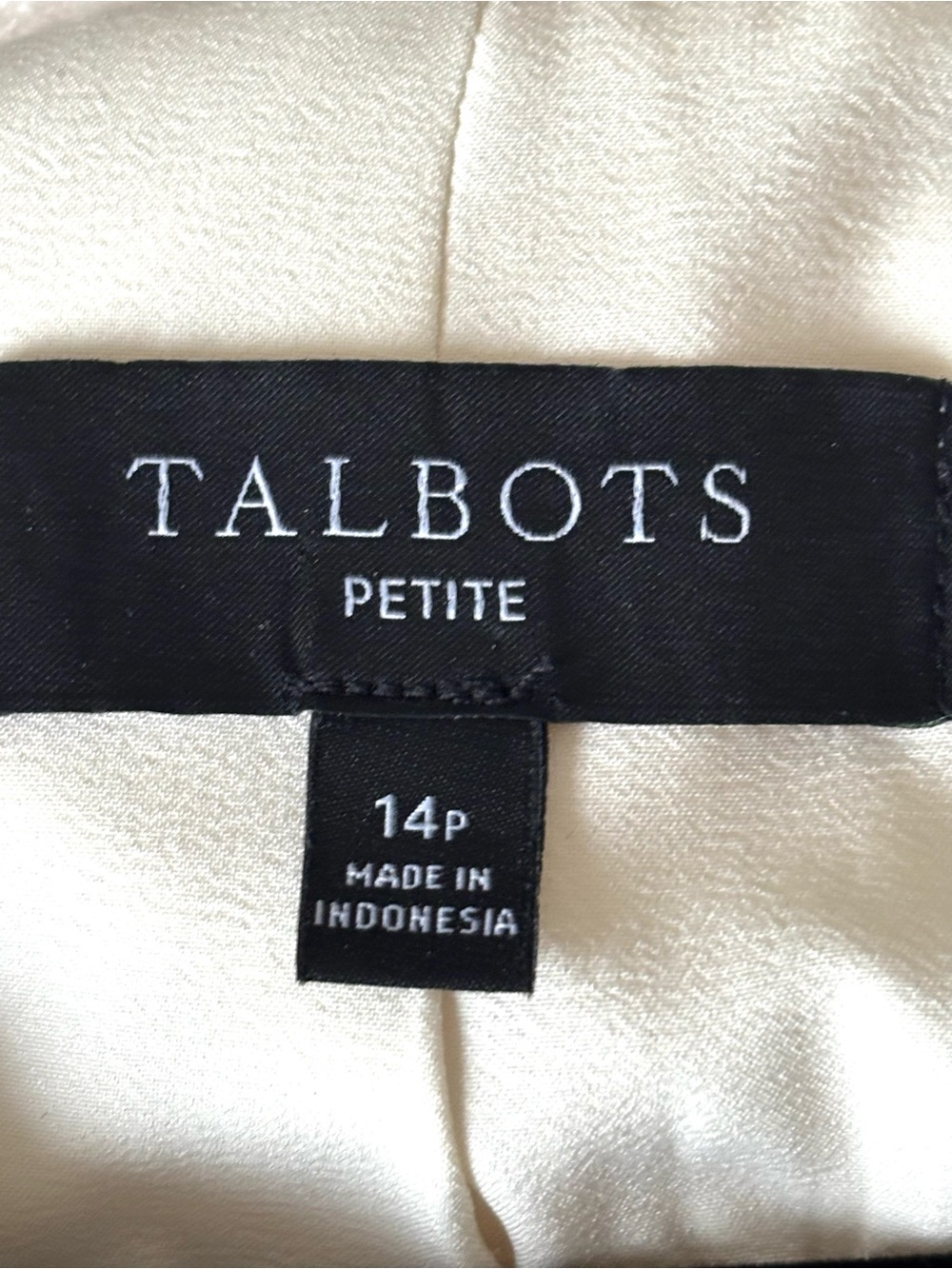 Talbots Berkshire Wool Blend Crop Jacket Size 14P - Picture 4 of 5
